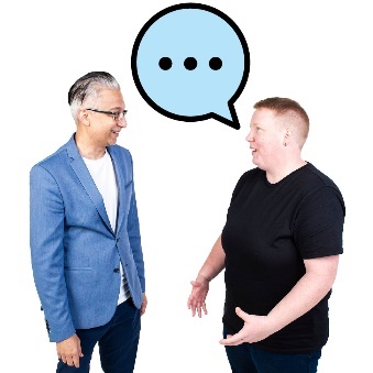 2 people having a conversation beneath a speech bubble.